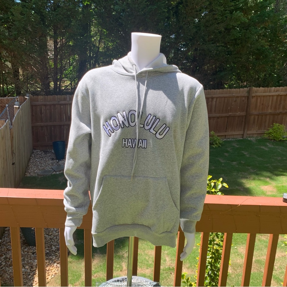Honolulu Embriodered Pullover Hoodie | XL |  Grey NEW!!